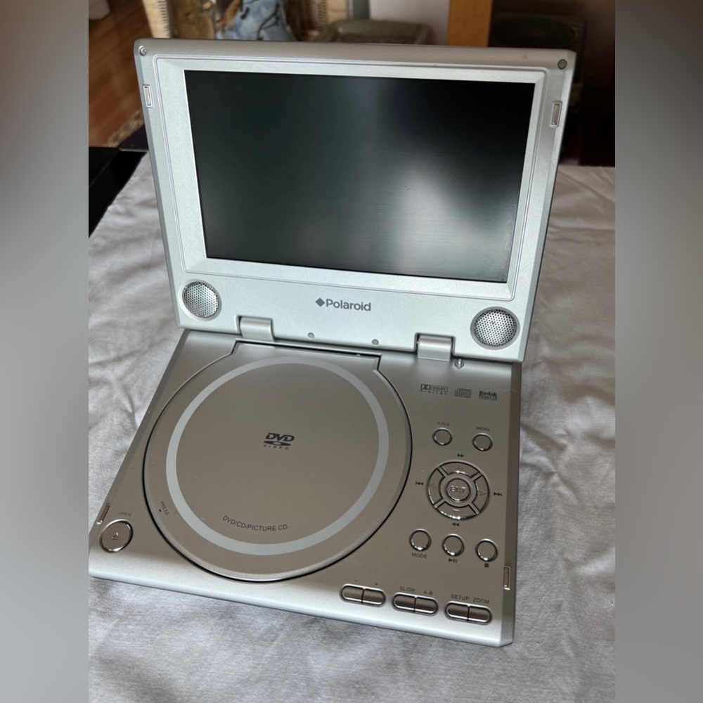 Polaroid Portable DVD Player